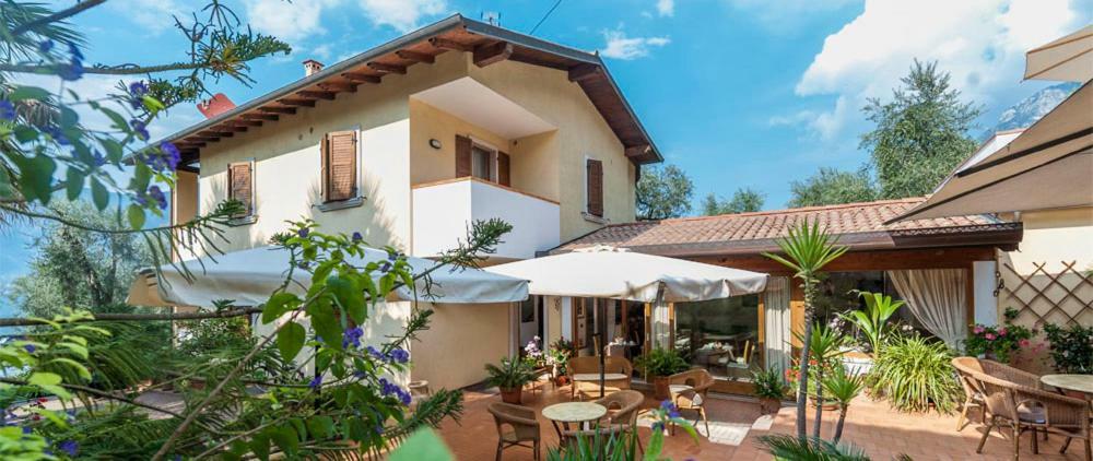 B&B Casa Benamati By Kelly Μαλτσεζίνε Εξωτερικό φωτογραφία